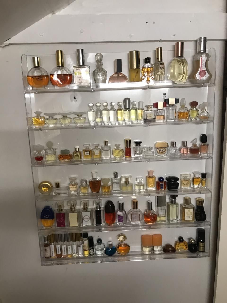 10 Perfume Storage Ideas to Keep Your Collection Beautifully Organized