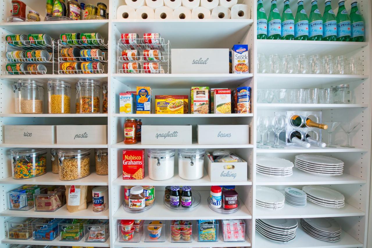 10 Pantry Closet Shelving Ideas to Maximize Your Storage